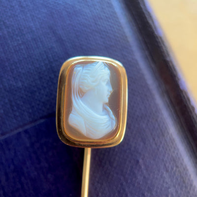Victorian 18ct Gold, Cameo Pin