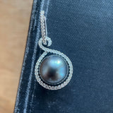 Vintage Tahitian Pearl & Diamond 18ct Gold Pendant