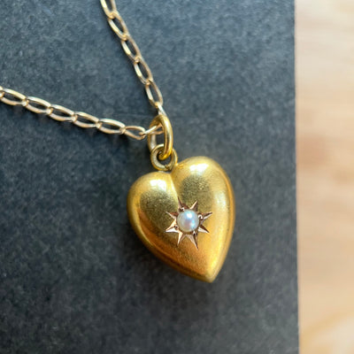 Victorian 18ct gold pearl heart pendant