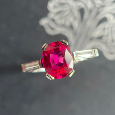 Vintage 18ct Gold, Diamond & Ruby Ring
