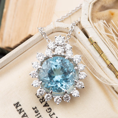 Vintage 18ct Gold Blue Topaz & Diamond Pendant
