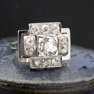 Art Deco Platinum Diamond Ring