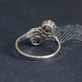 Vintage “Toi & Moi” 18ct Gold Diamond Ring